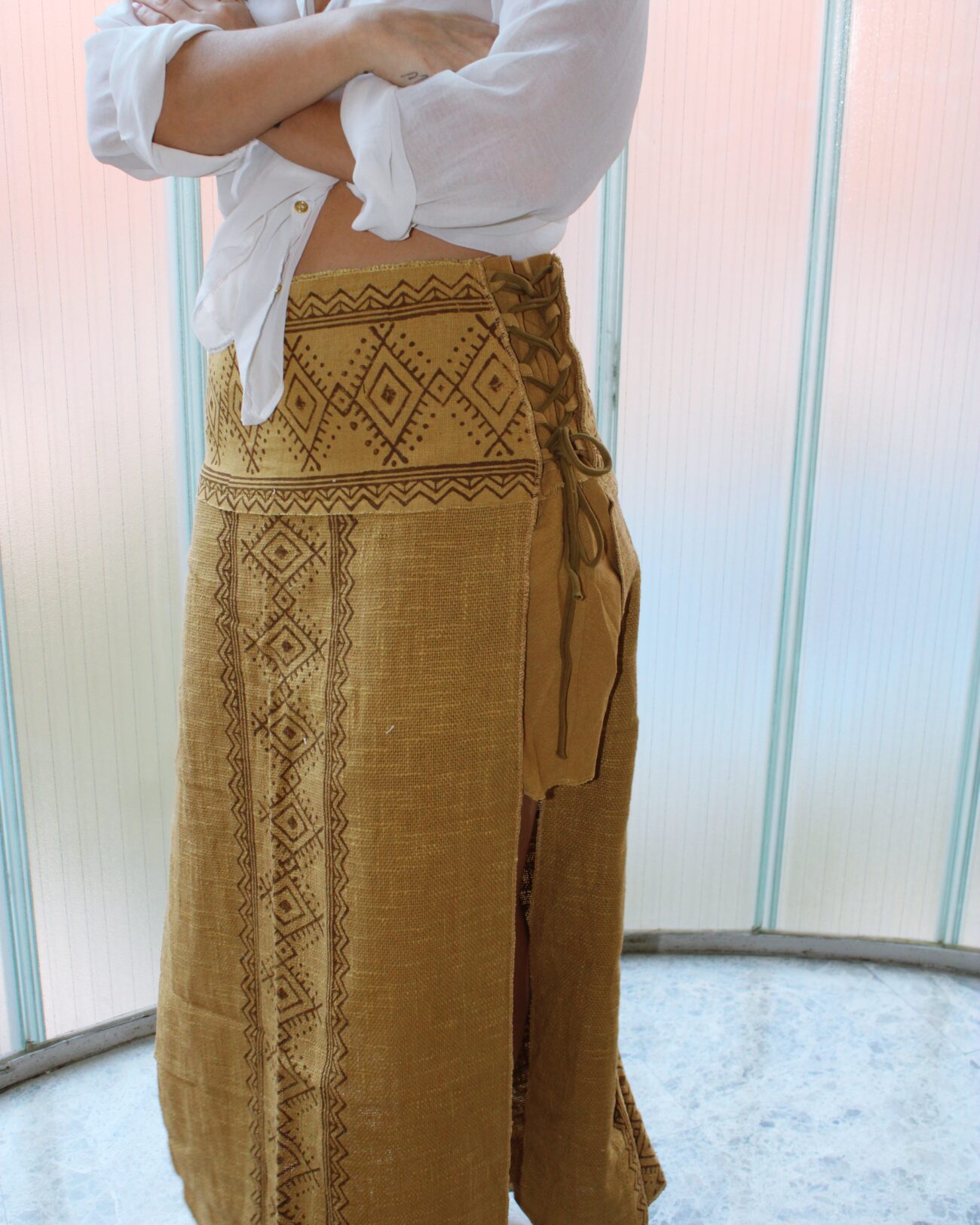 Falda Indonesia