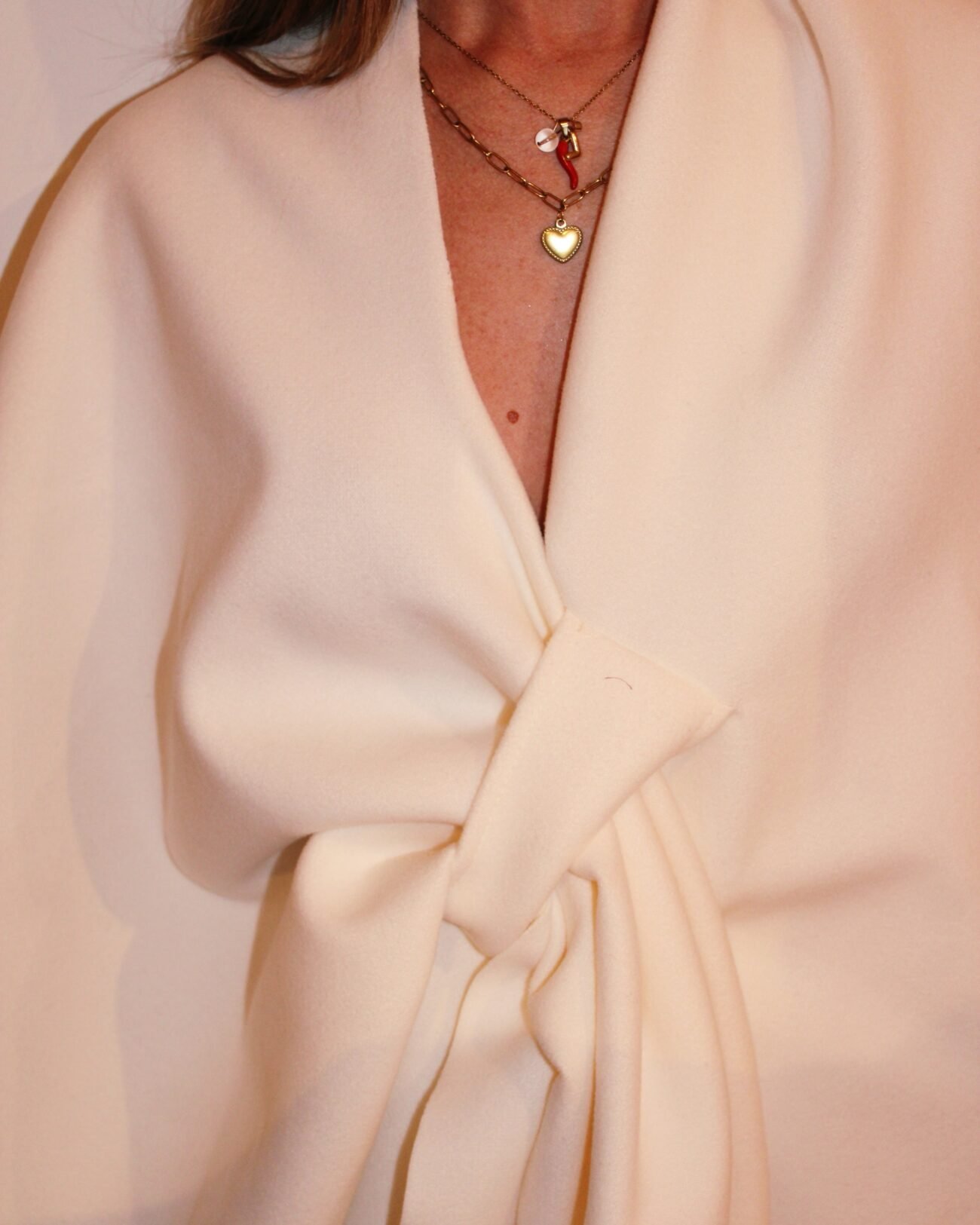 Capa hueso ajustable