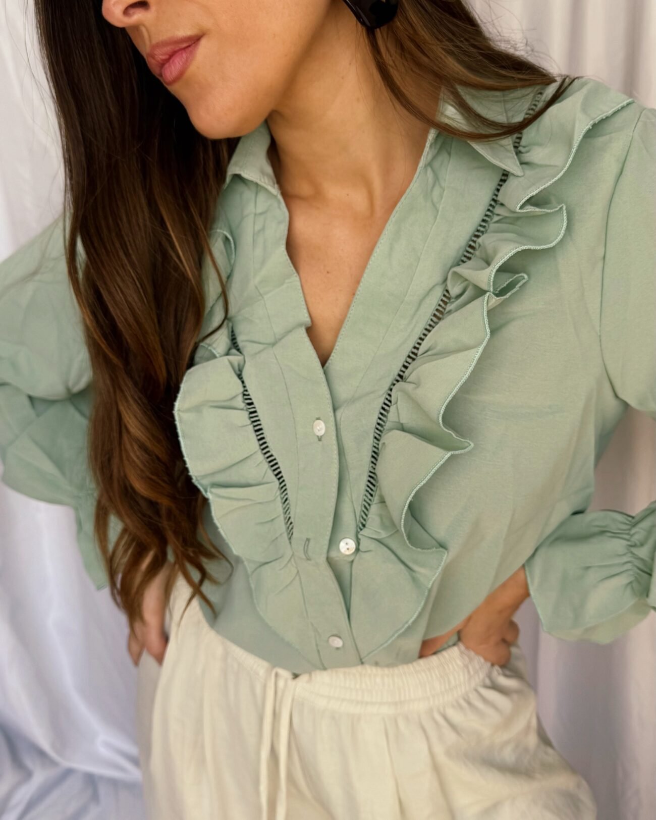 Camisa volante verde