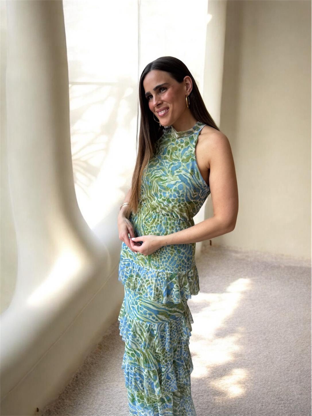 Vestido halter volantes