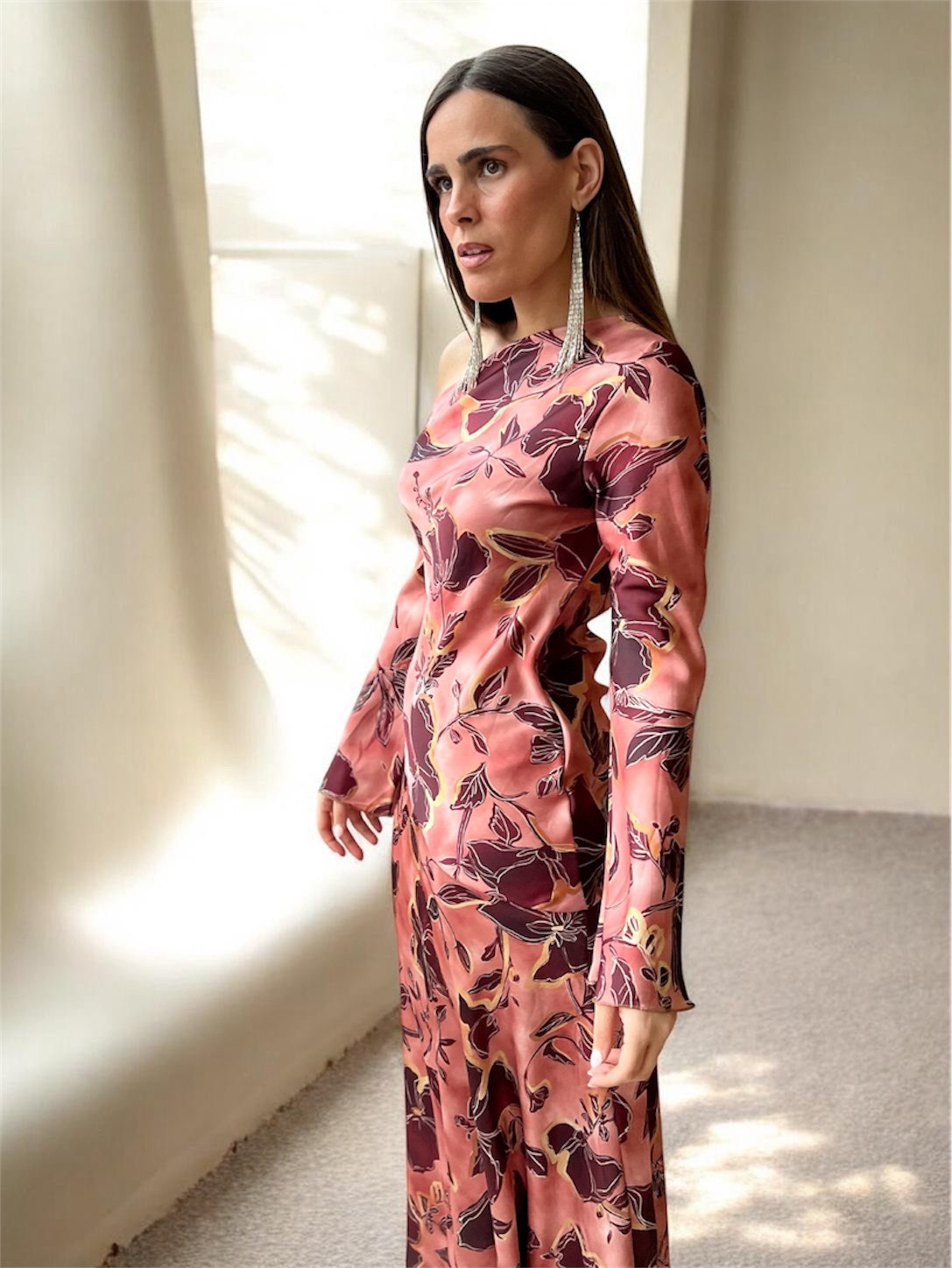 Vestido asimétrico floral